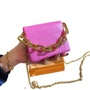 Designer-Luxus-Damen-Clutch-Taschen Mini-Handtasche Mode-Klassiker Geprägte Kette Cross-Body Einzelne Umhängetasche Schultern S