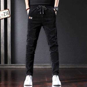 Koreanska stil mode män jeans slim fit elastic casual busin corduroy byxor ly designer vinter veet varma penna byxor