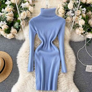 Kobiety Turtleneck Dzianiny Mini Dress Zima Z Długim Rękawem Elastyczna Szczupła Sukienka Koreański Sexy Nad Kolan Sweter Krótkie sukienki 210419