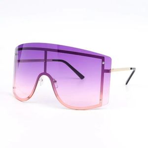 Desingers Solglasögon Luxurys Beach Sun Badning Körning One-Piece Large-Frame Jelly Oversized Frames Special Anti-High Beam Driver Spegel Dual-Purpose