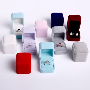 Fashion Square Velvet Jewelry Box Ring Holder Confezione regalo Matrimonio Storage Organizer Cofanetto Espositore per orecchini Matrimonio all'ingrosso