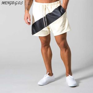 Sommar Outdoor Casual Mäns Shorts Bomull Stitching Halvbyxor Jogger Fitness Sportbyxor Strand Casual Pants X0705