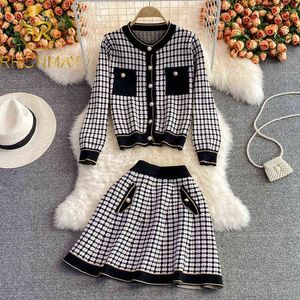 Höst stickad 2 stycken Set Kvinnor Svart Plaid Cardigan Jacket Crop Top + Mini Skirt Set Winter Suit Matching Sweater Sätter Outfits 211119