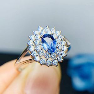 Cluster Rings Natural Real Blue Safir Luxury Ring per smycken 925 Sterling Silver 4 * 6mm 0.6ct ädelsten Fine T21473