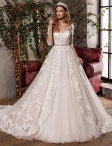 Rustic V-Neck A Line Wedding Dress For Bride 2022 3/4 Long Sleeve Princess Country Wedding Gowns Buttons Appliques Lace Ivory Tulle Bridal Dresses Custom Made