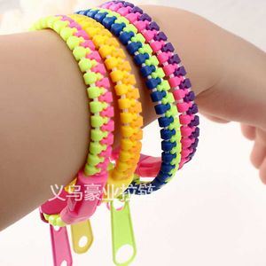 Kids Adults Candy Color Patchwork Colors Zipper Bracelet Wristband Fashion Children Personalized Lock Bracelet Jewelry Access Gift sale G78IK7O