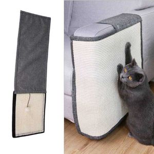 Pet Cat Scratching Post Board Cats Scratch Mat Soffa Sisal Pad Furniture Protector Scratcher med fluffiga bollar 210713