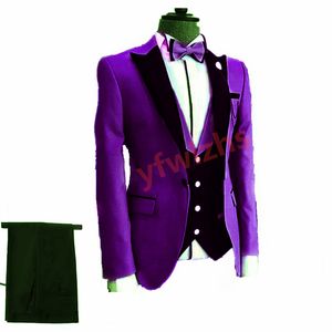 Custom-Made One Button Groomsmen Пик отворота Groom Tuxedos Мужские костюмы Свадьба / выпускной / ужин Человек Blazer (Куртка + Брюки + галстук + жилет) W929