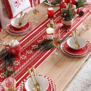 Christmas Table Decorations Runner Cloth Wedding Ornaments Year Tablecloth and Napkin Luxury Dining Home Decor Rustic Gold 211117