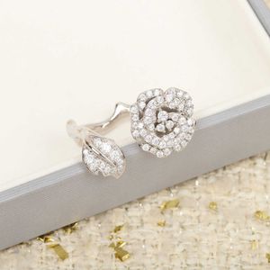 2022 العلامة التجارية الفاخرة Pure 925 Sterling Silver Jewelry Rose Camellia Diamond Rose Flower Rings Top جودة حفلة تصميم رائعة