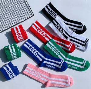 Gestreifte Mode-Socken für Männer und Frauen, Baumwolle, Farbe, Buchstabe, weich, glücklich, niedlich, Harajuku, Sport, Skateboard, lustig, lässig, Röhrensocken
