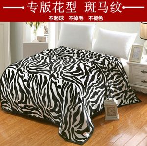 Leopard Light Thin Wash Flannel Blanket Plaids Super Warm Soft Blankets Kasta på Soffa / Bädd / Resor Patchwork Solid Bedspread F0260 210420