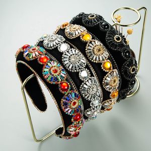 Luxuriöses Damen-Barock-Stirnband voller Kristall-Stirnbänder, funkelnd gepolsterte Strass-Haarbänder, weißer Kopfschmuck, Haar-Accessoires