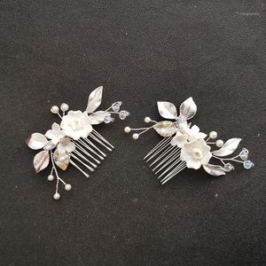 Handmade Ins Style Perły Ceram Flower Bridal Hair Grzebień Ślub Headsdress Akcesoria Druhny Kobiety Biżuteria Klipy Barrettes