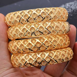 24k Dubai Snö Bangles Guldpläterad Armband Gåvor Bröllopsmycken Afrika för Kvinnor Flower Bijoux Femme Q0717