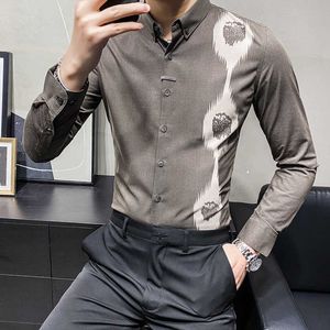 Casual Shirt Men Formal Business Dress Shirts Fashion Printed Long Sleeve Slim Fit Office Social Blouse Chemise Homme 210527