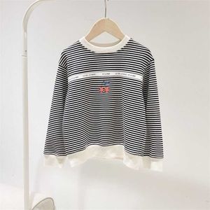 Presale 9.13 Arrival Fall Round neck black and white striped small cherry pattern printed casual sweatshirt girls top 211110