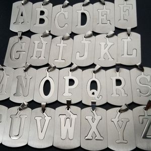 Silver pläterad rostfritt stål 26 bokstäver charms för halsband nyckelringar nyckelringar alfabetet tagg hängande mode smycken fynd