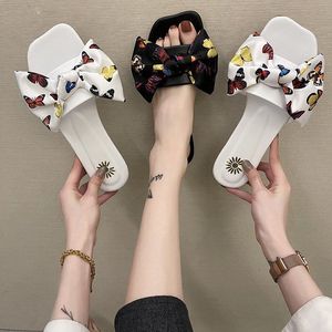 Butterfly Printed Slippers 2021 New Summer Women Sweet Flat Slides Outdoor Non-slip Vacations Beach Shoes Flip-flops 35-40