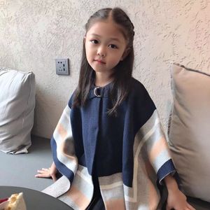 Högkvalitativa småbarns flickor Höstvit Varma Poncho Kids Söt Cashmere med Cotton Outwear Jacka Windbreak Coat