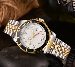 2021 Klasyczna atmosfera Dobry wygląd Biznes Szwajcaria Roczne eksplozje Highend Mens Zegarki Luksusowa Moda Czarny Dial Kalendarz Mens Watch