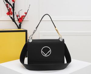 Дизайнерские женские сумки роскошные сумки кожаные составляющие высокое качество Винтаж мода плеча Европа и америка Crossbody кошелек