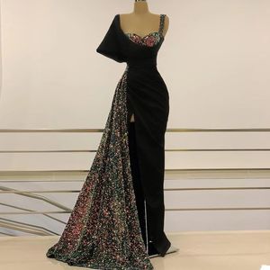 Schwarze glitzernde Pailletten Meerjungfrau-Abendkleider 2022 mit Überrock-Schleppe, elegante One-Shoulder-Promi-Party-Kleider Robe De Mari￩e