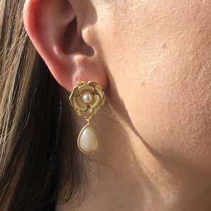 Simulerad pärla dangle ljuskrona legering harts örhängen örhängen smycken för kvinnor och tjejer E9581