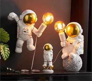 Nordic Seletti Astronaut Tischlampen Harz Schreibtischlampe Schlafzimmer Dekoration Wohnzimmer Dekor Raummann