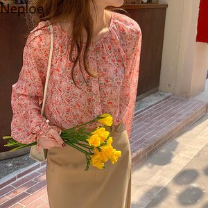 Neploe Fashion Chiffon Tops Women Summer Blouse Long-sleeve Thin Sunscreen Shirts Korean Loose Floral Sweet Blouses 210422