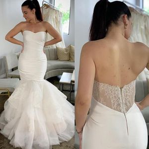 2021 Strapless Satin Mermaid Wedding Dresses with Appliques Sweetheart Neck Sweep Train Tulle Backless Wedding Bridal Gowns
