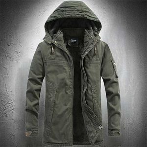 アーミーグリーンミリタリージャケット屋外パーカーコート戦術的な綿コート冬のジャケットの男性のファッションコート服高品質厚み 211014