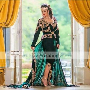 Ljus Lila Muslim Prom Klänningar Lace Dubai Marockansk Kaftan Klänning Långärmad Formell Klänning Evening Party Gown