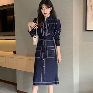 Two Piece Skirt Set Fall Winter Runway Women 2 Single-breasted Stickning Sweater Cardigan + Bodycon Mid-Calf Suit 210514