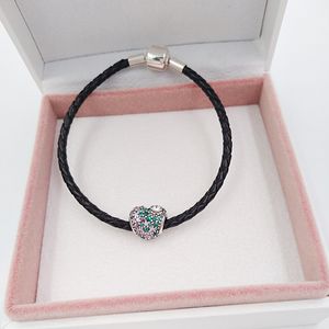 Silberner Goth-Schmuck, der Pandora Gleaming Clover Heart DIY-Charms „Mama und ich“-Armbänder, Jubiläumsgeschenke für Frauen und Männer, Kettenperlen-Armreif-Halskette 797869NRGMX herstellt