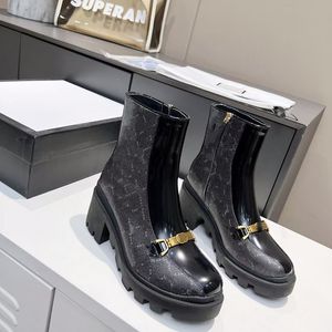 2022 Mulheres Botas do tornozelo Rhinestone Feminino Chelsea Botas Plataforma Black Marca Designer Genuine Leather Moda Hotsale Botas MKAA0001