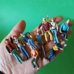 10 Slumpmässiga söta människor / miniatyrer killar / Lovely Figurine / Fairy Garden Gnome / Terrarium / Staty / Heminredning / Doll Hus Inredning / Modell / Toy 210727