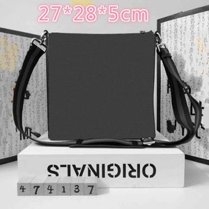 27**28**5cm Men messenger Leather Crossbody Bag shoulder Card Holder Wallet Purses Clutches Handbag Bags