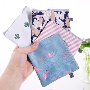 10pcs 코인 지갑 여성 폴리 에스테르 꽃 선인장 인쇄 화장품 가방 크기 13*13cm