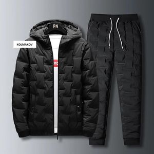 Tracksuits masculinos Kolmakov estilo coreano com capuz roupas acolchoadas de algodão conjunto magro Fit hoodie quente + Calças acolchoadas de algodão 2pc sets 4 cor M-4XL