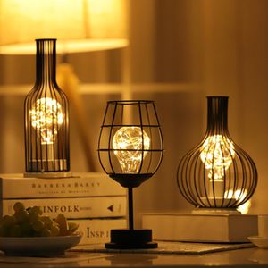 Garrafa de vidro de vinho LED Night Light Iron Hollow Out Lamp para Café Hotel Balcão Decoração de Casa Candeeiro