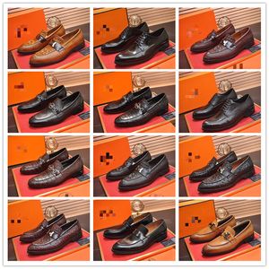Iduzi Top Soft Leather Mens Designer Loafers Dress Shoe Party Business Metal Buckle Slip-On Stone Mönster Man Round Toes Bröllopsskor Hög kvalitet med låda 38-45