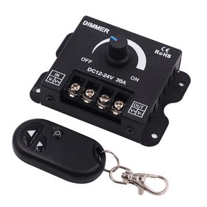3 knappen RF Trådlös fjärrkontroll Dimmers Keychain Switch DC 12V 24V 4 kanaler Dimmer Iron Shell Vattentät Knopp Växtreglering D2.5