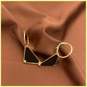 Fashion Studs Earrings Luxurys Designers Mens Earring Gold Hoop Earrings Women Triangle Earings Jewelry Wedding Party Ornaments 21071204R