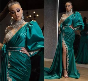 Восьмильей арабский охотник на зеленый атласный вечерние платья 2021 высокая шея с длинными рукавами со стразами со стороны боковых сплит плюс размер официальный PROP PageNT