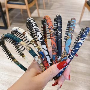 Cabelos de cor elegantes para mulheres na moda dentes antiderrapante cabelo pente de cabelo Acessórios de cabelo menina lavagem esportes headbands