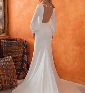 2021 Wspaniały V Neck Syrenki Suknie Ślubne Illusion Bodice Backless Długie Rękawy Sweep Pociąg Chruch Style Sukienka Bridal Custom