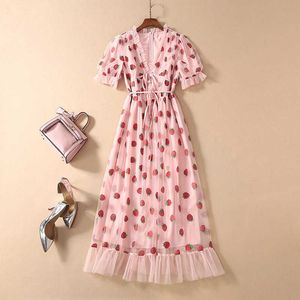 Runway Rhinestone Diamonds Truskawka Różowa Siatka Maxi Sukienka Kobiety Krótki Rękaw Puff Sexy V-Neck Lace-Up Bow Tunika Lolita Dress Q0713