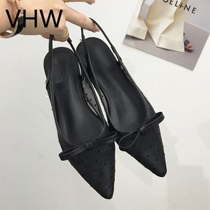 Top Quality Women Sandals 2022 Summer Ladies Elegant Pointed Toe Wave Point Net Yarn Breathable Mules Shoes Low Heels Buckle StrapSlippers