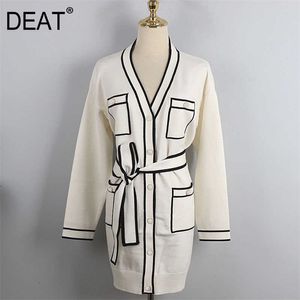 DEAT Autumn And Winter Fashion Casual V-neck full sleeves contrast colors waist belt pocket single breasted cardigan 210812